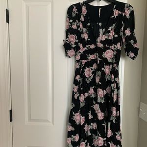 Like New Free People floral midi length dress